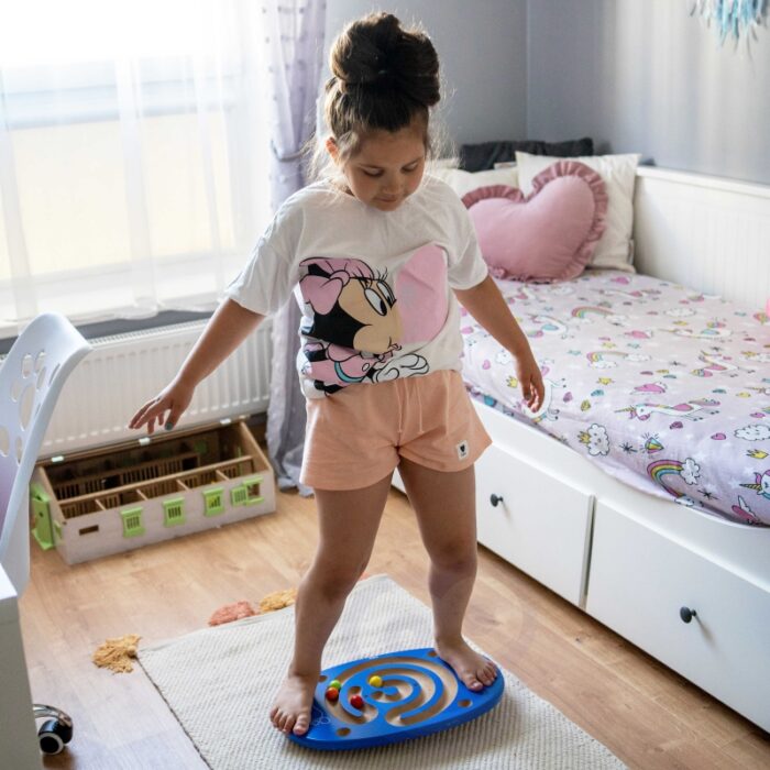 VIGA Sensoryczna Drewniana Deska do balansowania z labiryntem - obrazek 2