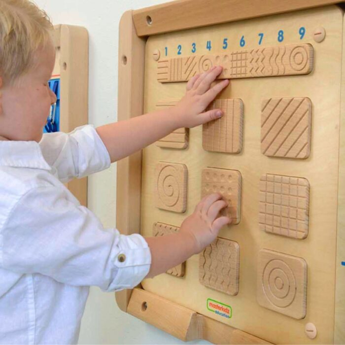 MASTERKIDZ Sensoryczna Tablica Ścienna Rozpoznawanie Faktury Powierzchni - obrazek 4