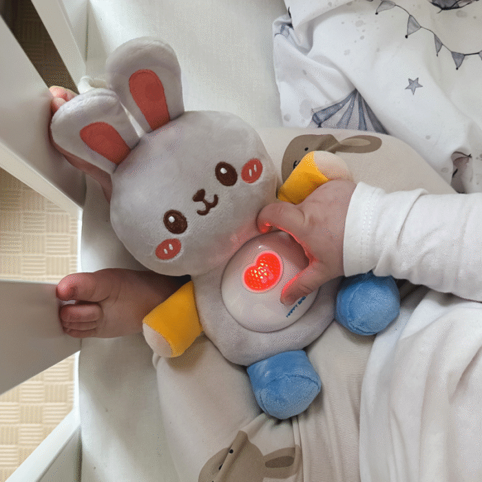 WOOPIE BABY Interaktywny Pluszak Przytulanka dla Niemowląt Światło Dźwięk Króliczek Usypiacz Różowy - obrazek 2