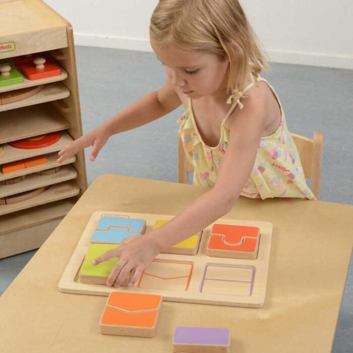 MASTERKIDZ Tablica Edukacjna Sorter Dopasowanie Kształty i Kolory - obrazek 4