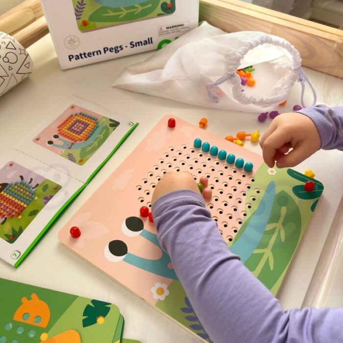 TOOKY TOY Układanka z Pinezkami Kołki Wpinaczka - obrazek 5