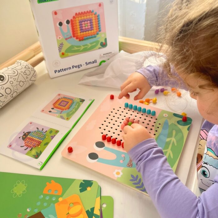 TOOKY TOY Układanka z Pinezkami Kołki Wpinaczka - obrazek 7