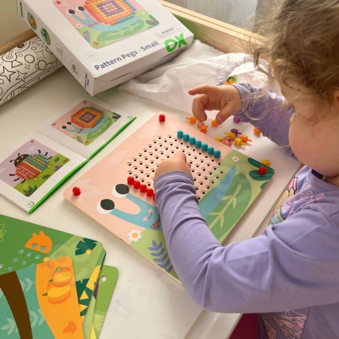 TOOKY TOY Układanka z Pinezkami Kołki Wpinaczka - obrazek 9