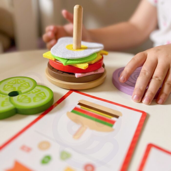 WOOPIE GREEN Drewniany Burger Restauracja Układanka dla Dzieci 15 el. Certyfikat FSC - obrazek 3